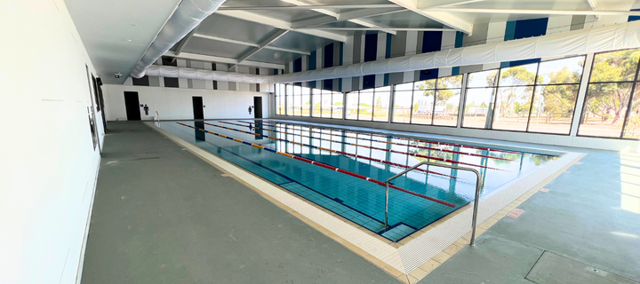 BlueFit Swimming
